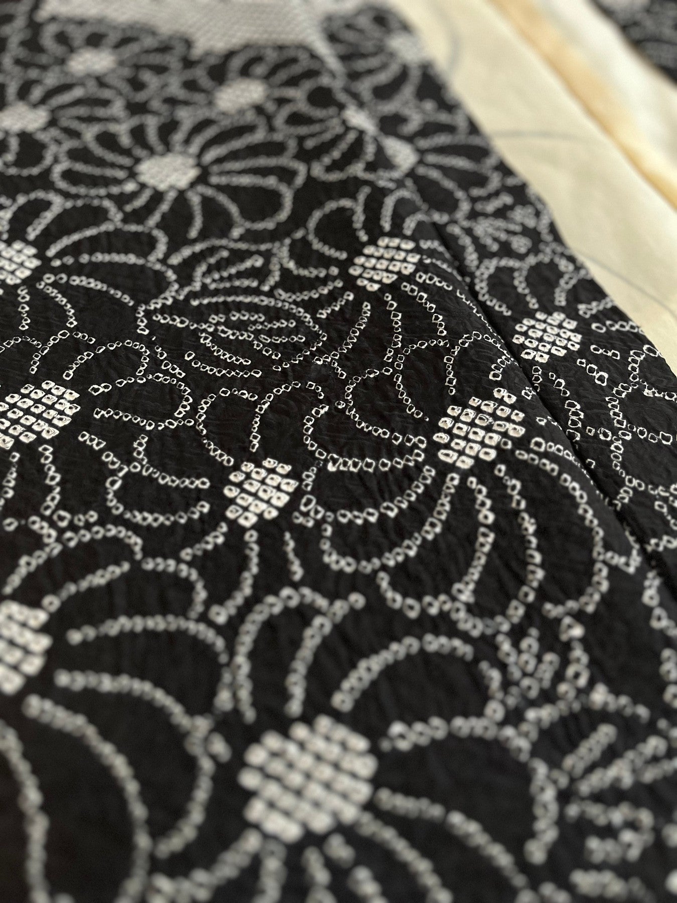 Black Chrysanthemum Haori