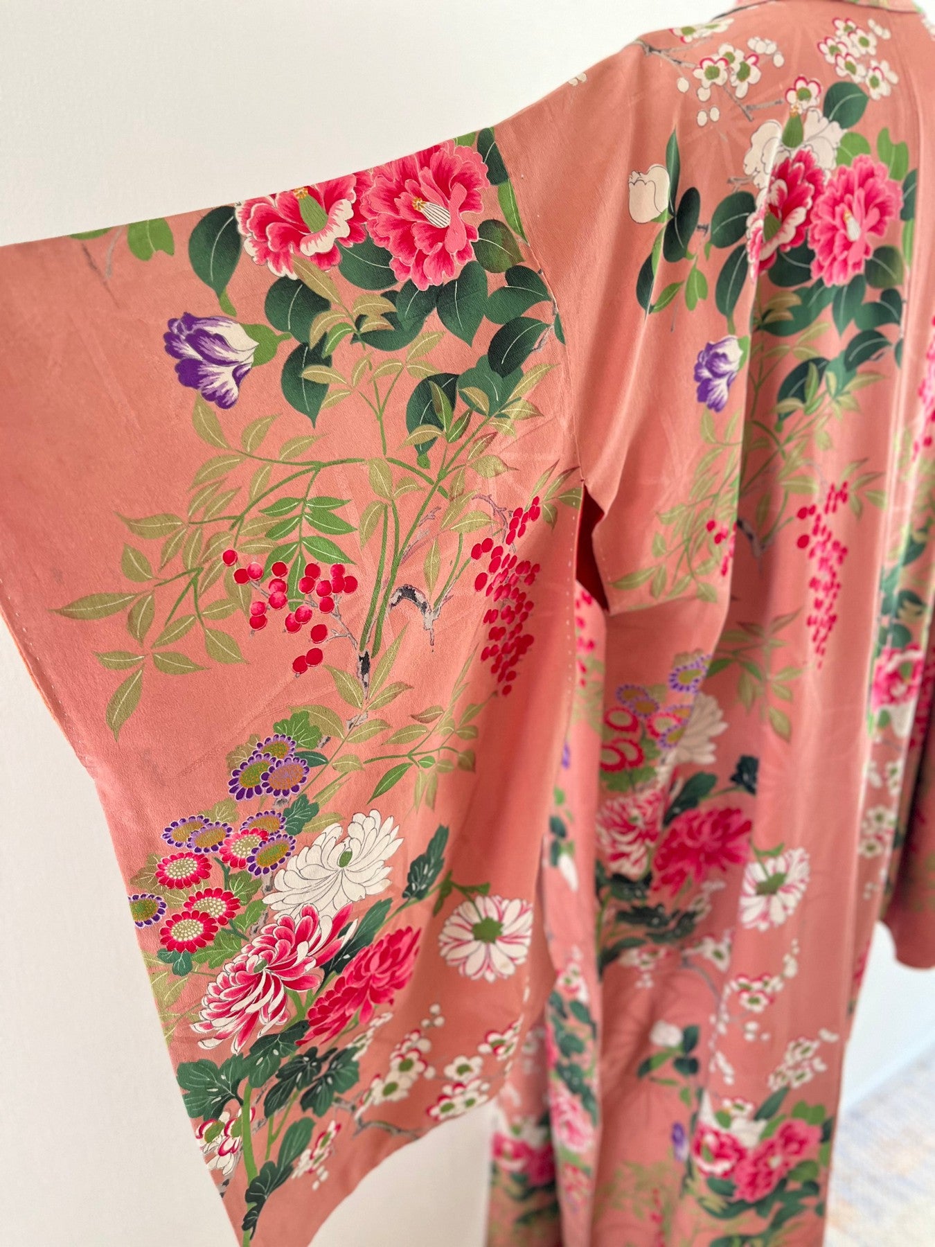 Pink Floral Leave Kimono