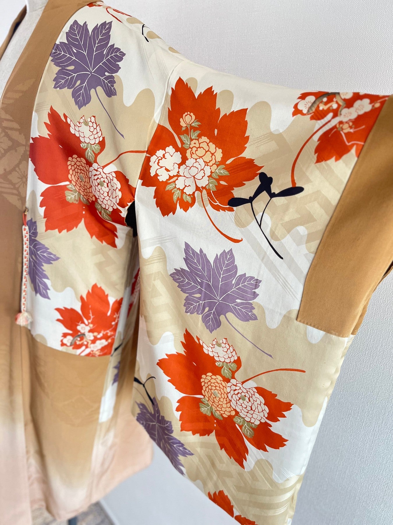 Beige Chrysanthemum Haori