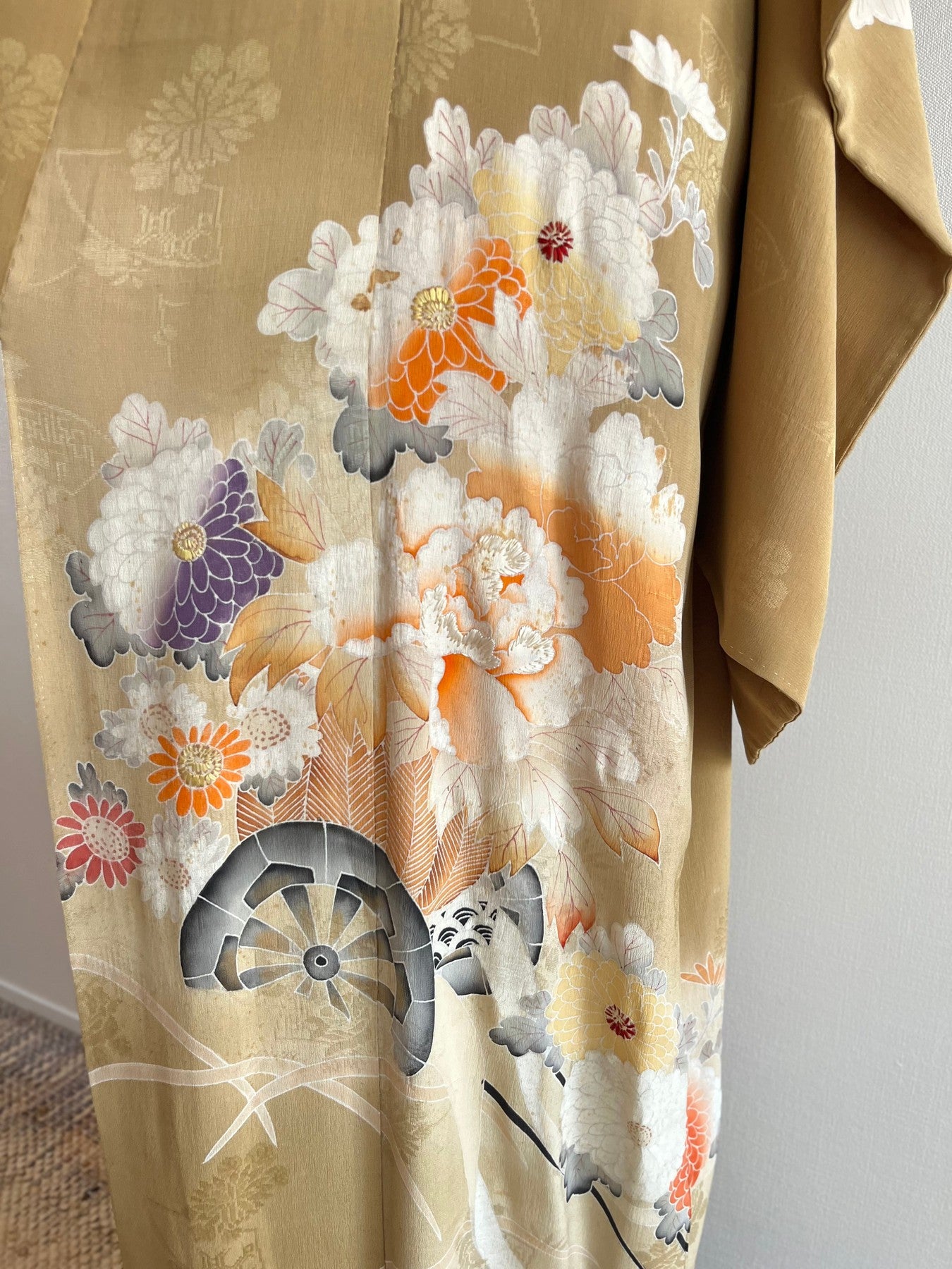 Beige Flower Car Kimono