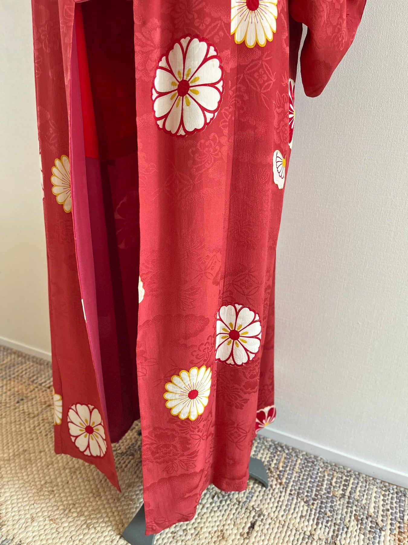 Pink Pop Chrysanthemum Kimono