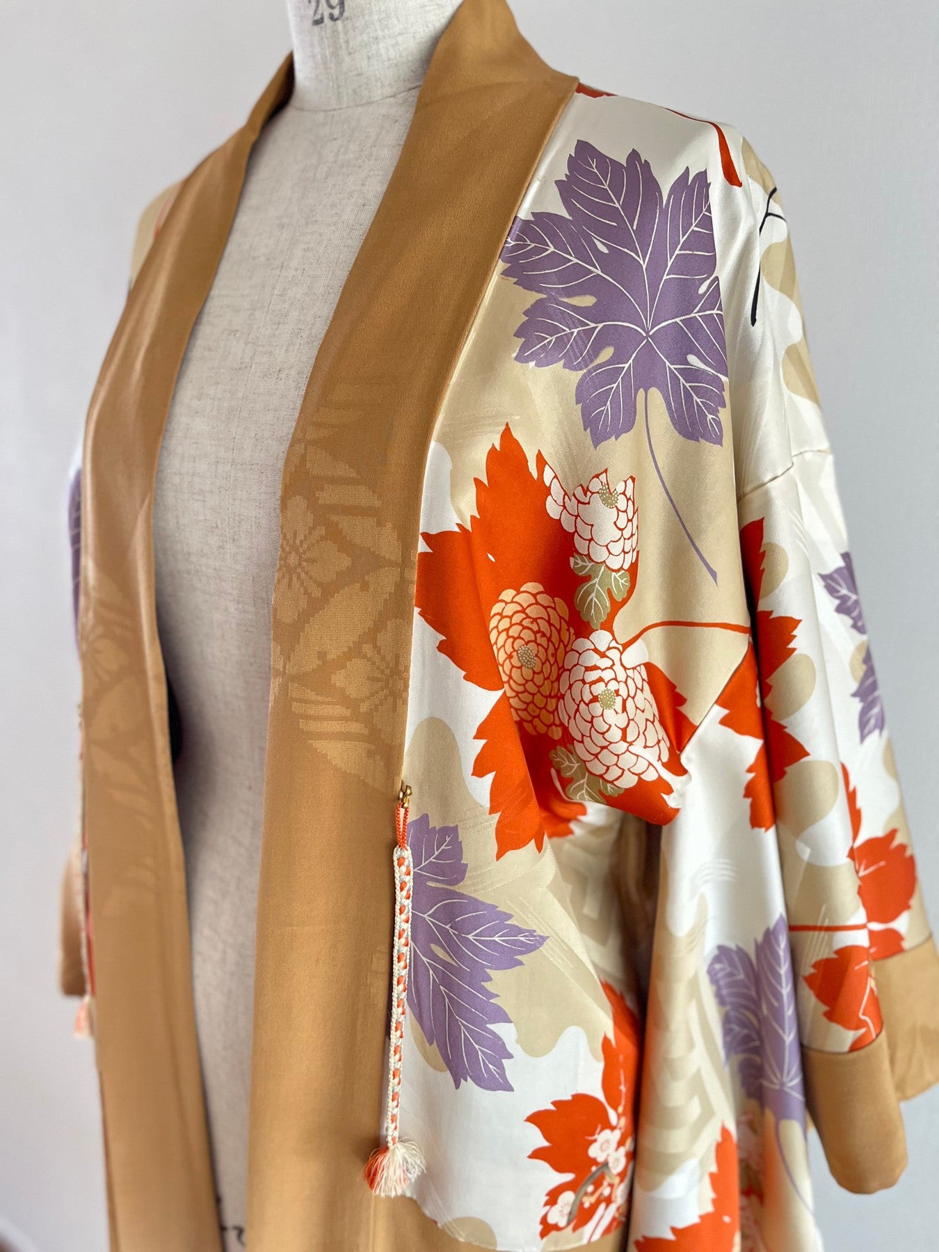 Beige Chrysanthemum Haori