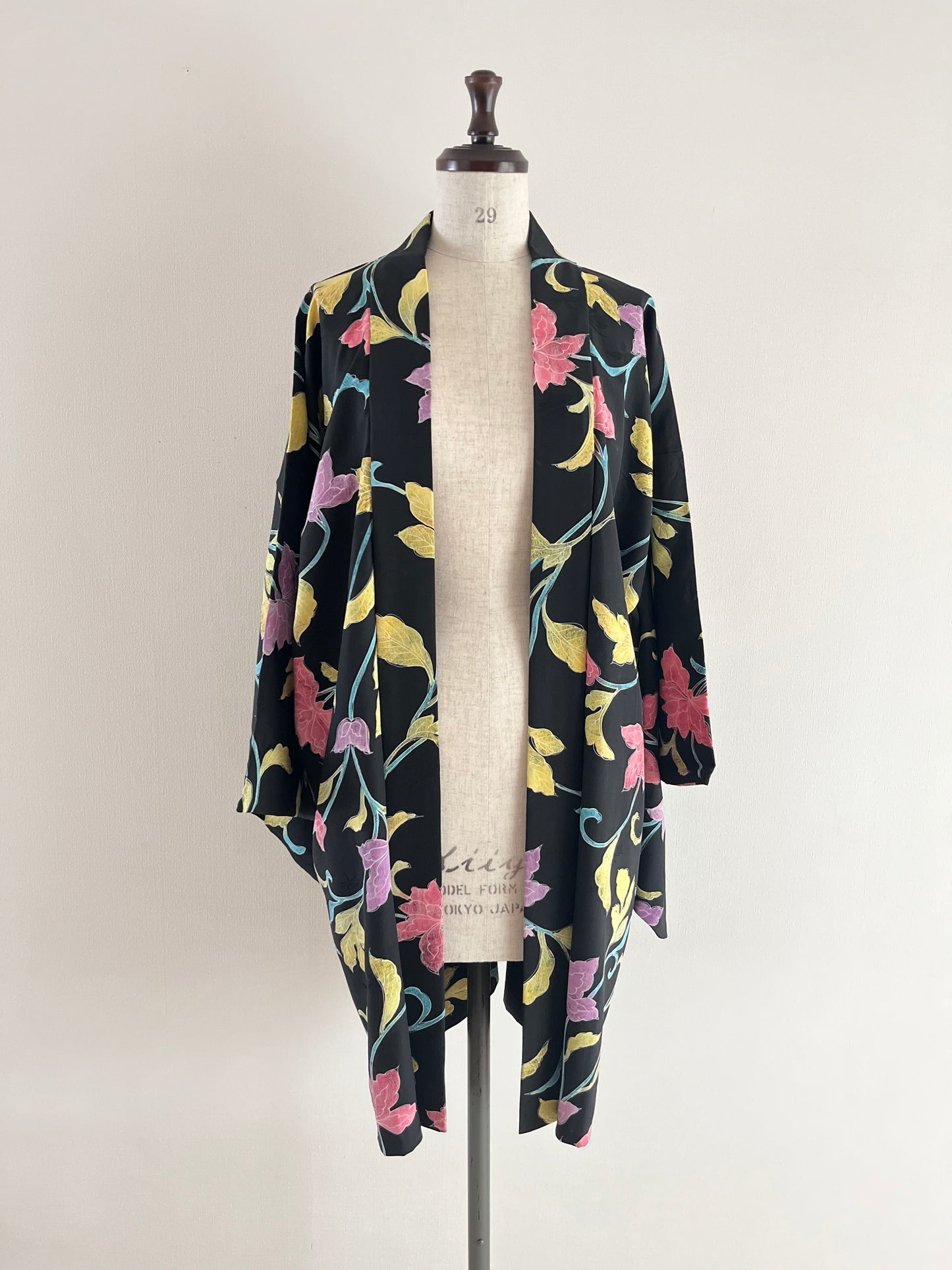 Black Pop Floral Haori